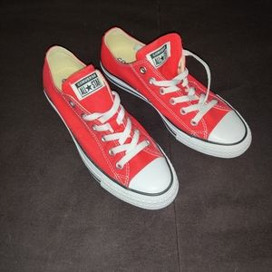Converse All-Star Unisex Red Low Top Sneakers Mens 7 Womens 9